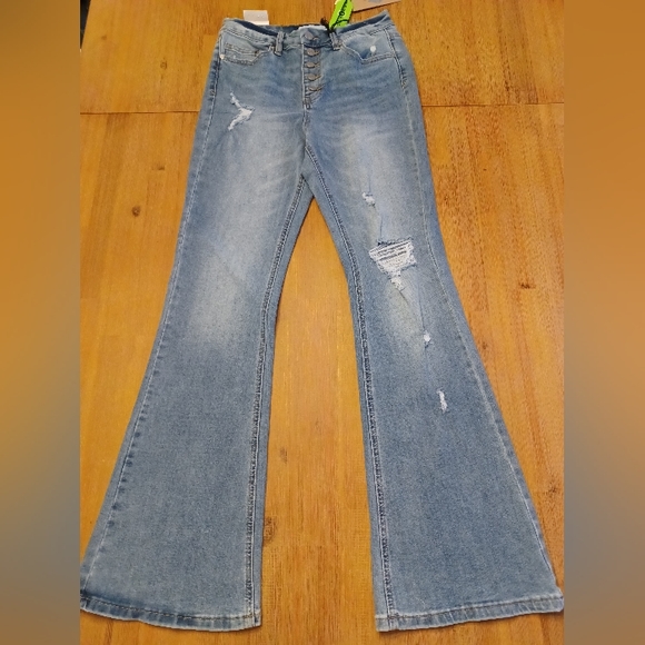 Anthropologie Denim - NWT Anthropologie/BanJara Flare Curvy High Rise Sustainable Blue Jeans 27